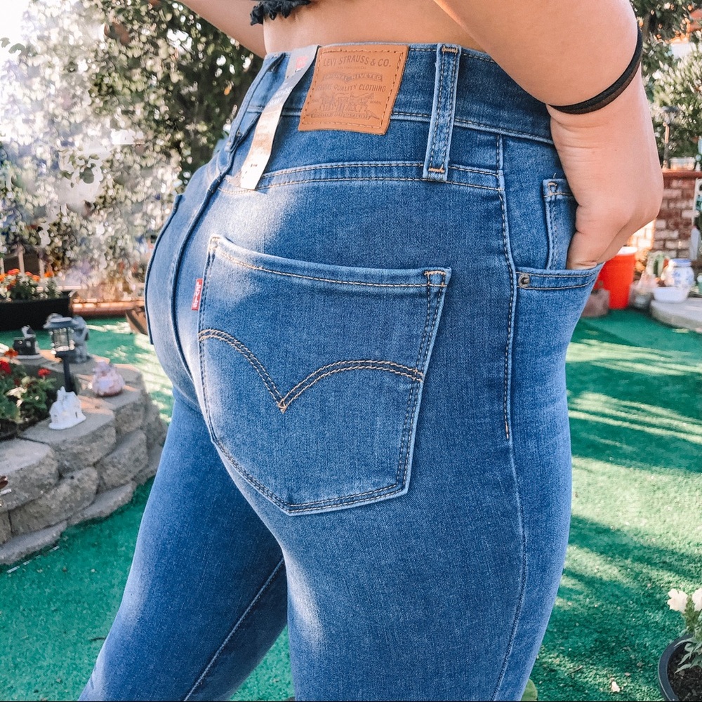 LEVIS | premium High Rise Skinny